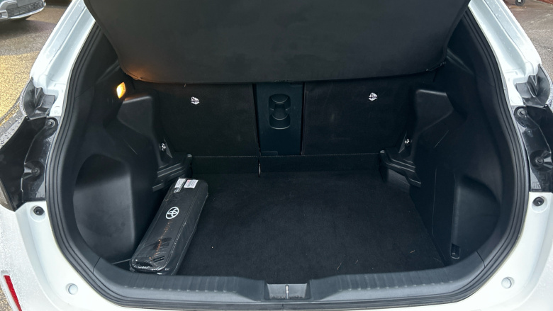 Toyota Yaris Cross 1.5 Hybrid Design 5dr CVT Hybrid Estate